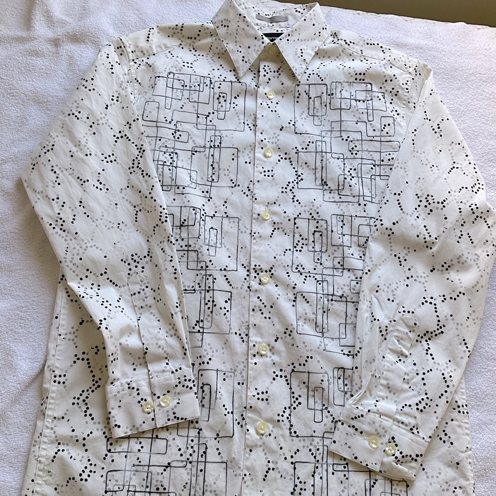 Claiborne patterned long sleeve shirt 98% cotton - size small- like new for you